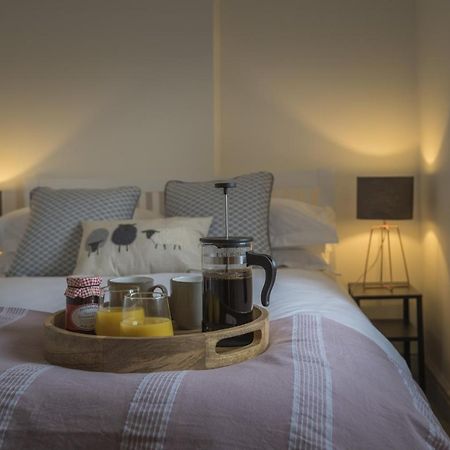 Finest Retreats - Tegannedd - Luxury Grade II Listed Cottage With Hot Tub Ffestiniog Bagian luar foto
